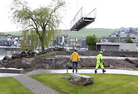 web_2024_04_23_Quaianlage_Montage_Brücken_9284.jpg